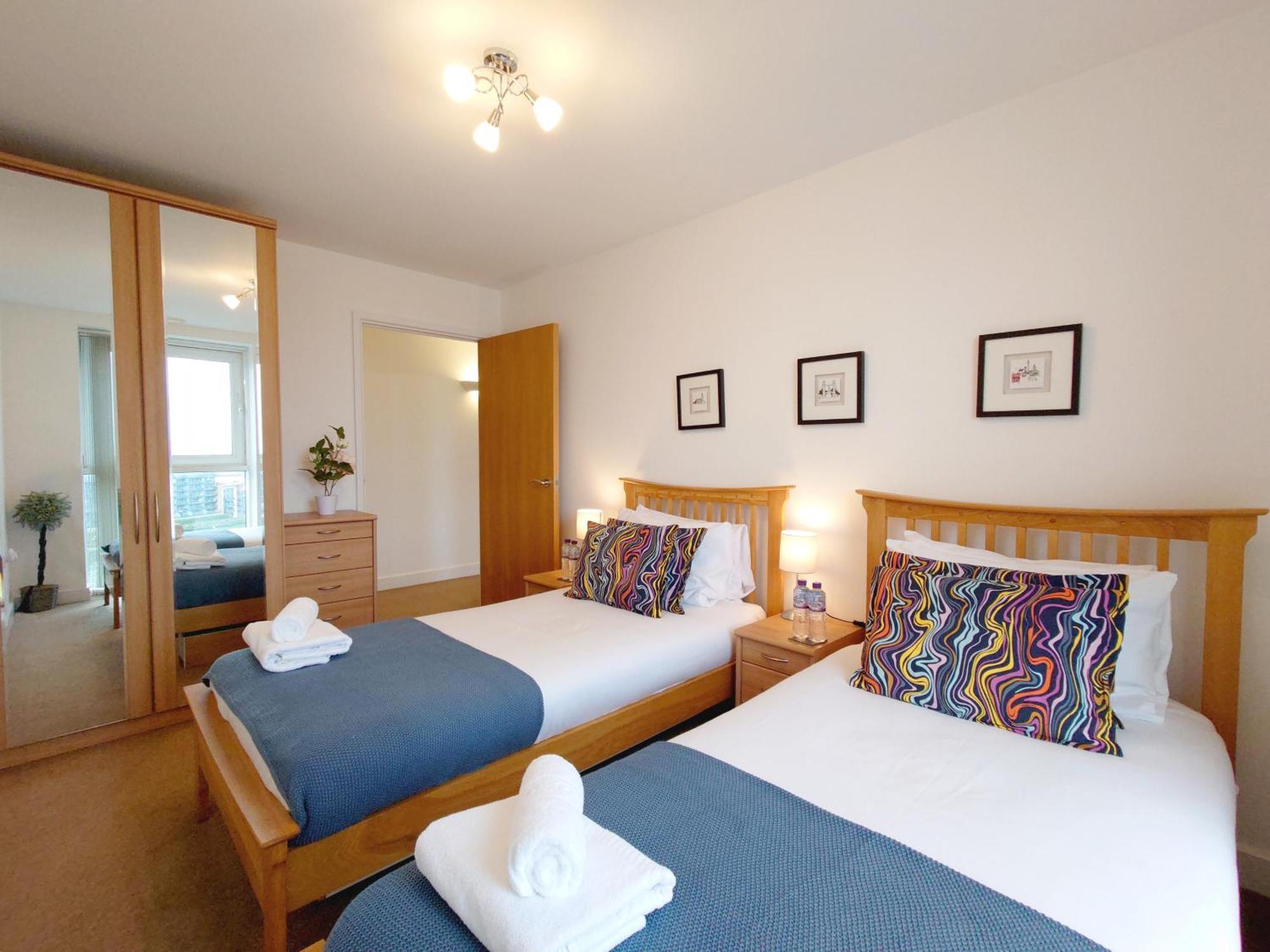 London Excel Stays - Three Bed Serviced Apartment Kültér fotó