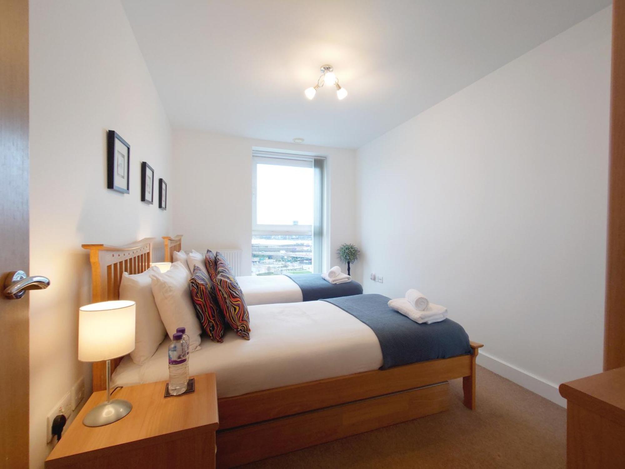London Excel Stays - Three Bed Serviced Apartment Kültér fotó